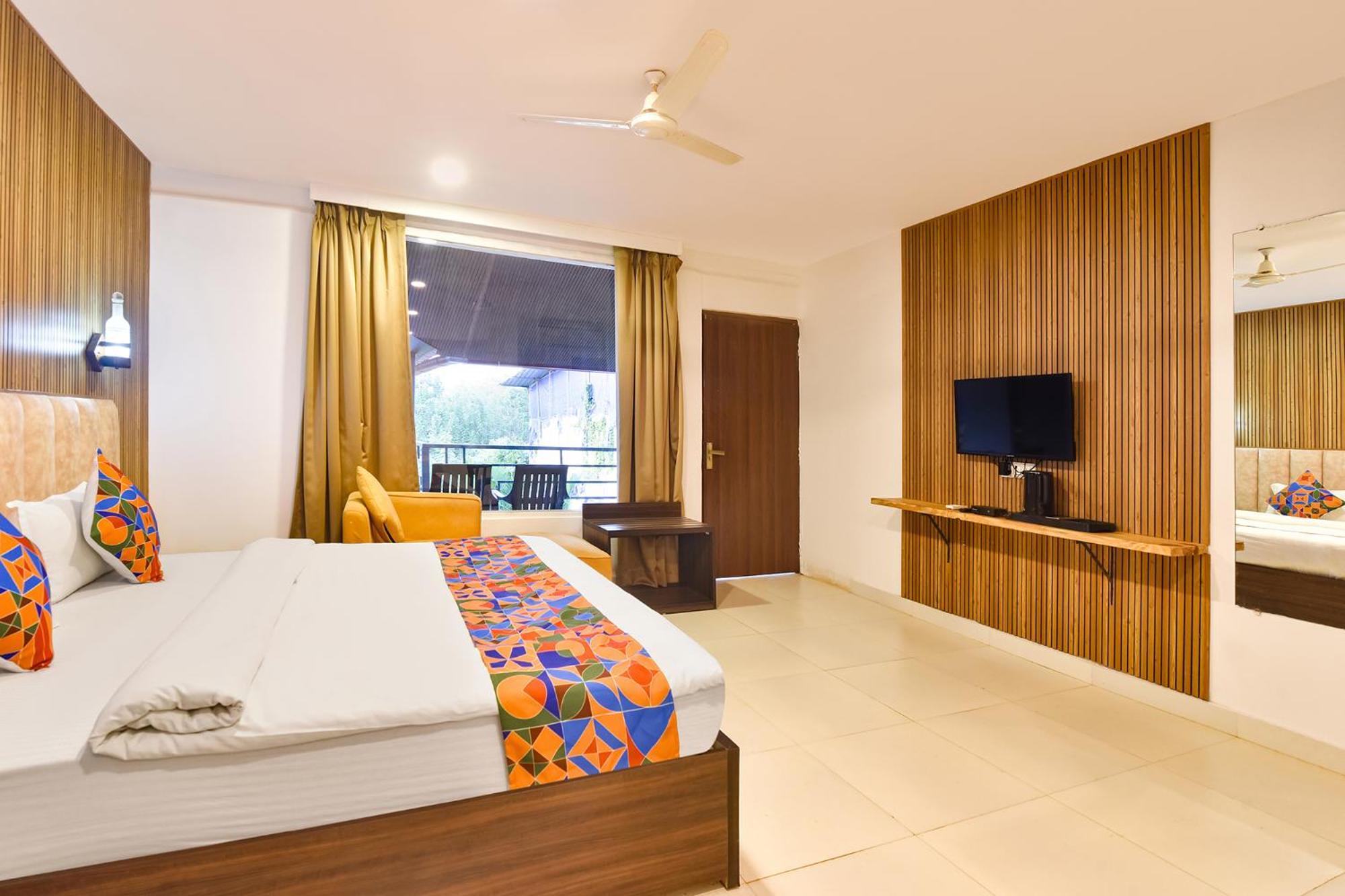 Fabhotel Morjim Bliss - 500M From Morjim Beach Esterno foto